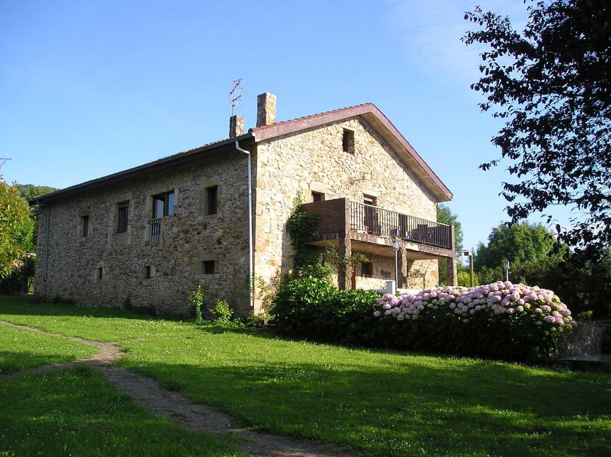 Casa Bezales En Ampuero Cantabria ภายนอก รูปภาพ